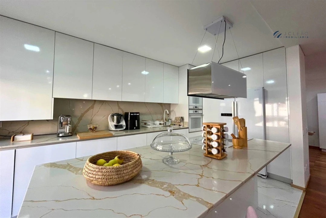 Apartamento T3 para Venda em Póvoa de Varzim, Beiriz e Argivai Foto 9