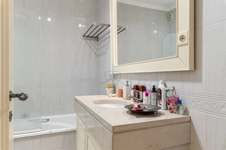 Moradia T3 para Venda em Atalaia e Alto Estanqueiro-Jardia Foto 30