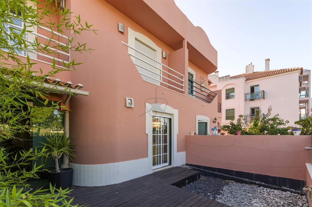 Moradia T3 para Venda em Atalaia e Alto Estanqueiro-Jardia Foto 6