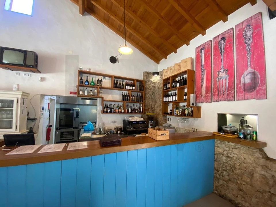 Loja para Venda em Valado dos Frades Foto 16