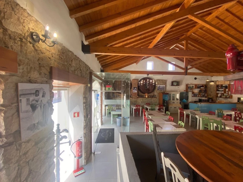 Loja para Venda em Valado dos Frades Foto 34