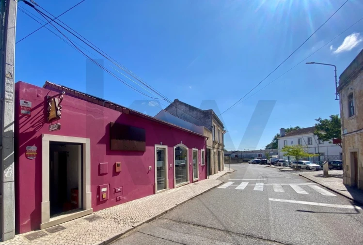 Loja para Venda em Valado dos Frades Foto 8