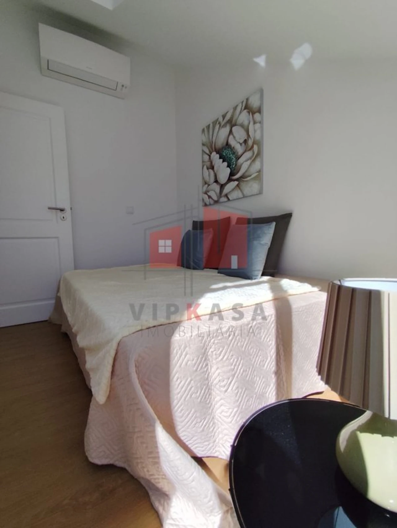 Apartamento T2 para Venda em São Vicente Foto 4