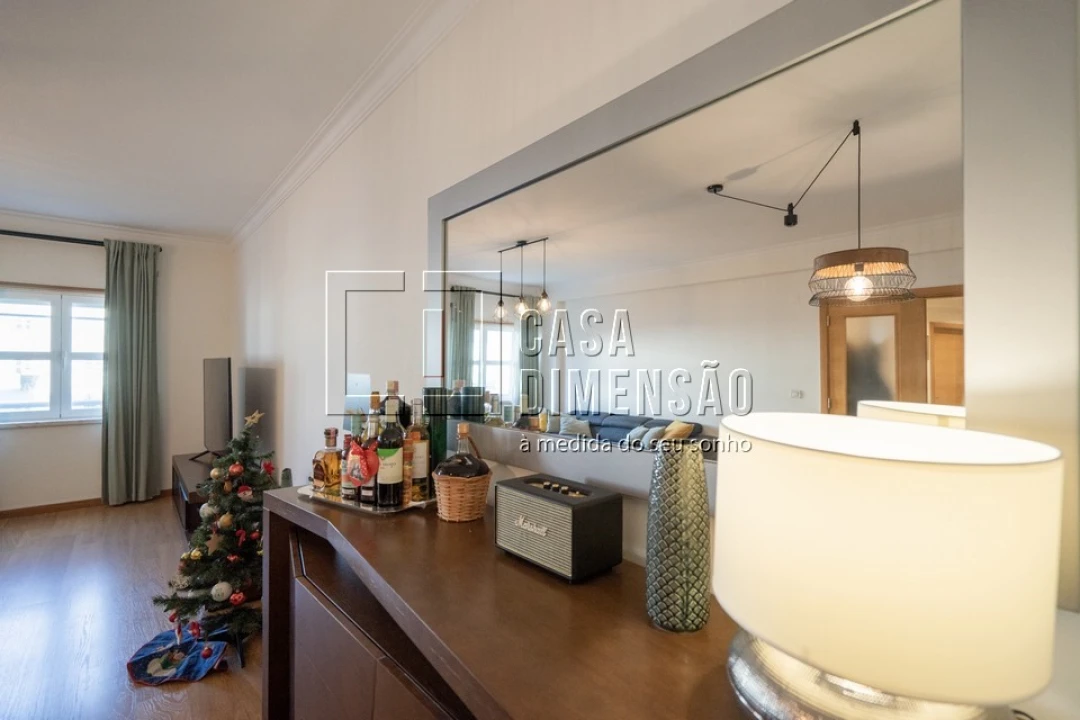 Apartamento T2 para Venda em Venteira Foto 11