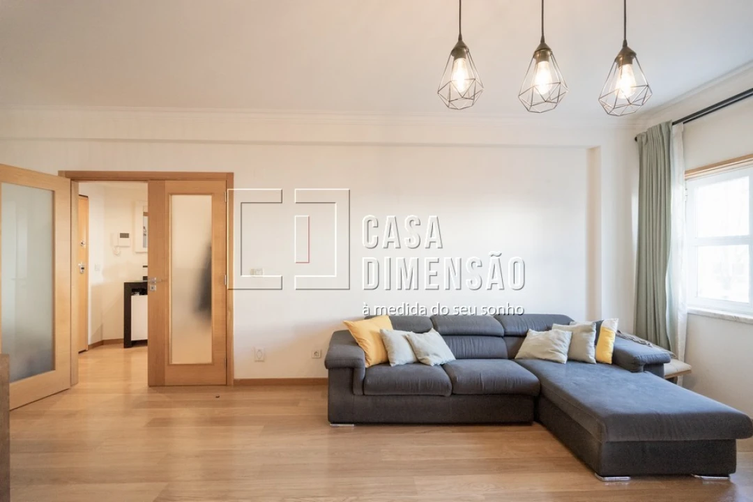 Apartamento T2 para Venda em Venteira Foto 13