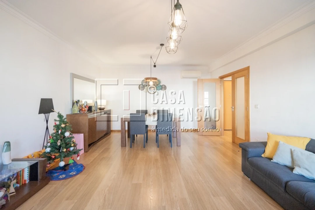 Apartamento T2 para Venda em Venteira Foto 15