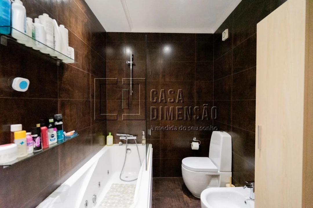 Apartamento T2 para Venda em Venteira Foto 43