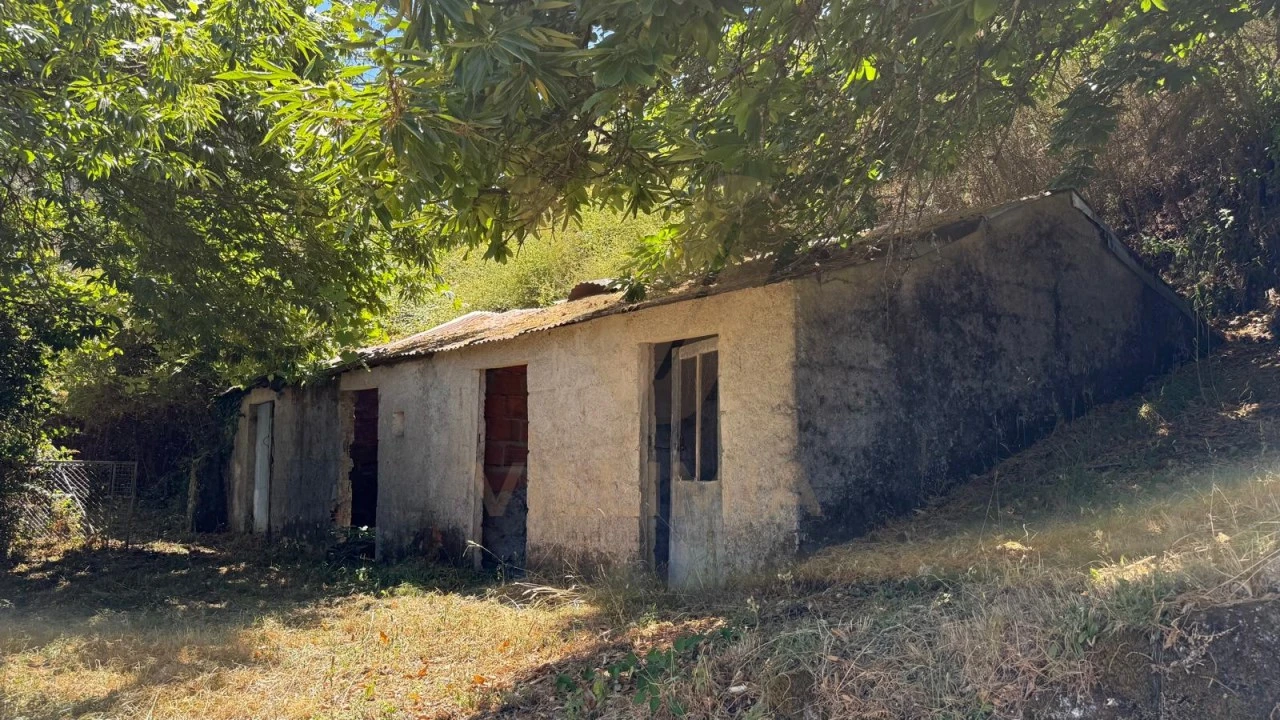 Moradia T2 para Venda em Miranda Foto 19