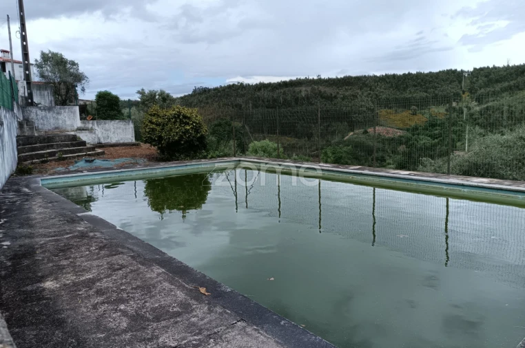 Moradia T7 para Venda em Arganil Foto 14