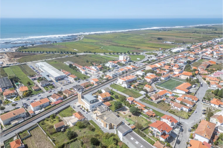 Apartamento T1 para Venda em Areosa Foto 19