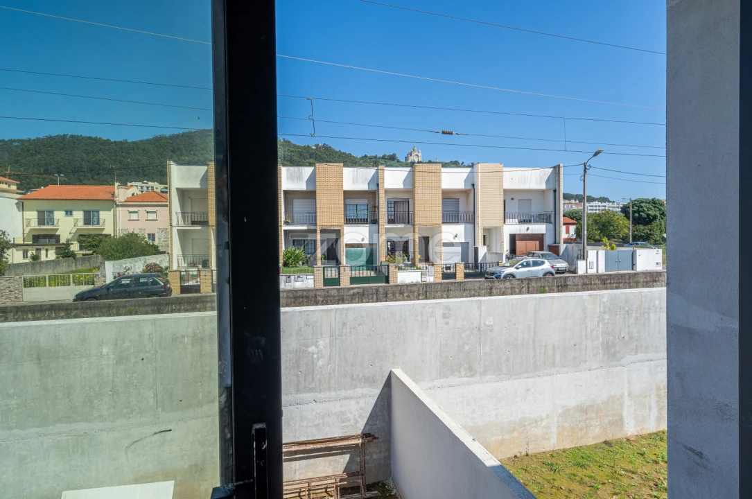 Apartamento T1 para Venda em Areosa Foto 15