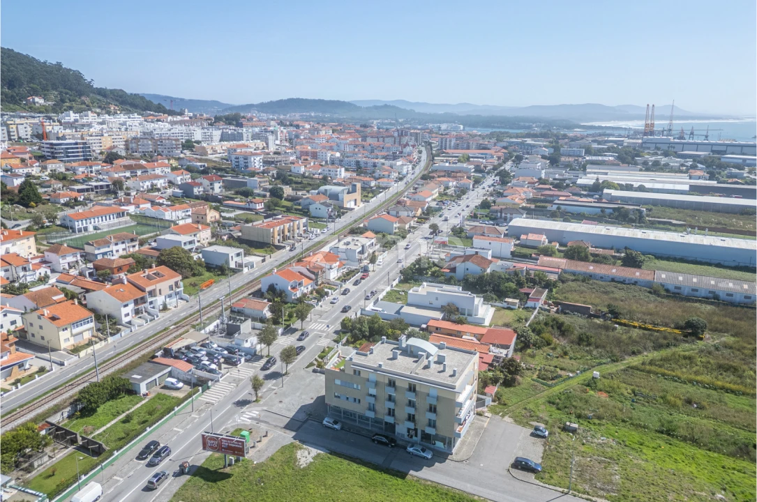 Apartamento T1 para Venda em Areosa Foto 24