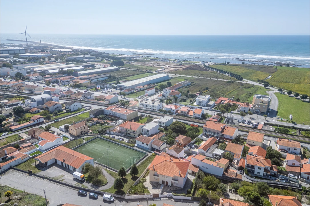 Apartamento T1 para Venda em Areosa Foto 17