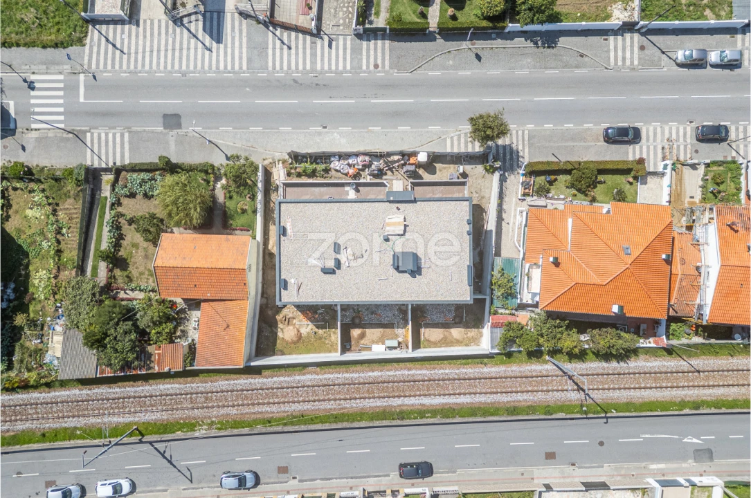 Apartamento T1 para Venda em Areosa Foto 26