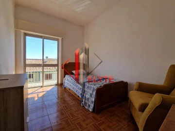 Apartamento T2 para Venda em Samora Correia