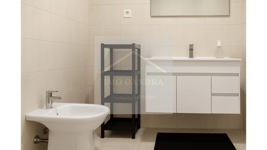 Apartamento T3 para Venda em Gandra Foto 5