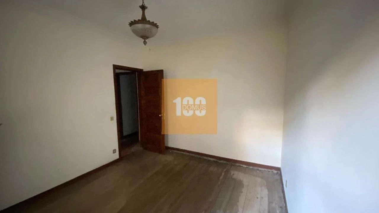 Moradia T4 para Venda em Bonfim Foto 5