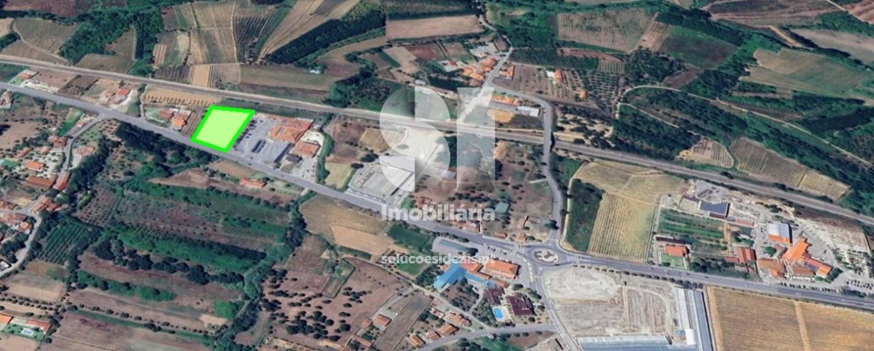 Terreno para Venda em Tamengos, Aguim e Óis do Bairro Foto 9