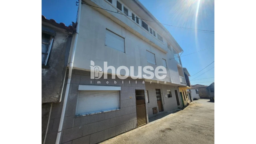 Moradia T2 para Venda em Carrazedo de Montenegro e Curros Foto 2