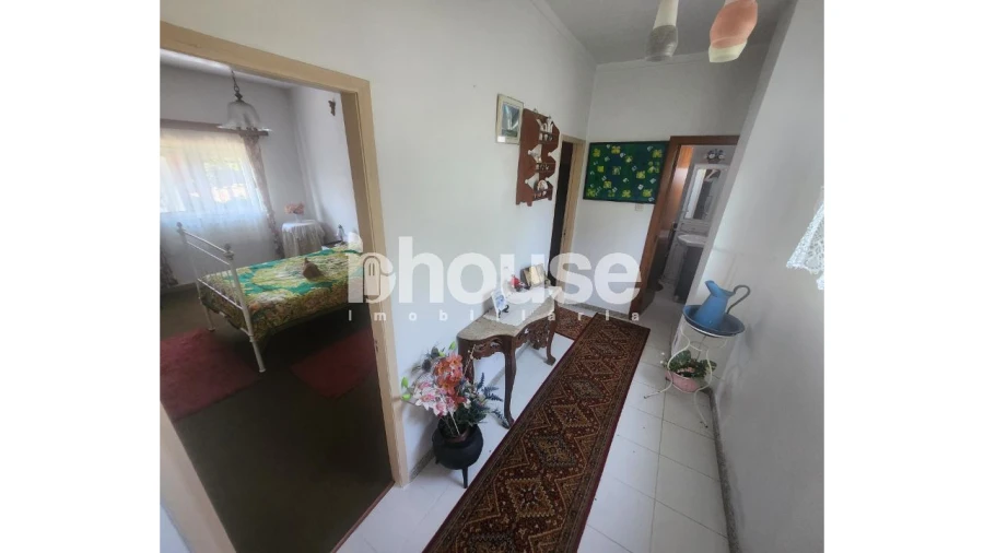 Moradia T2 para Venda em Carrazedo de Montenegro e Curros Foto 6