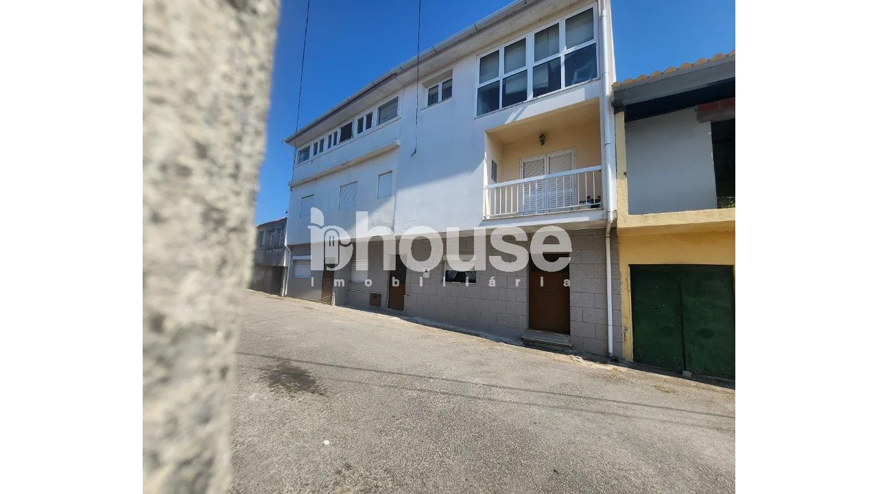 Moradia T2 para Venda em Carrazedo de Montenegro e Curros Foto 3