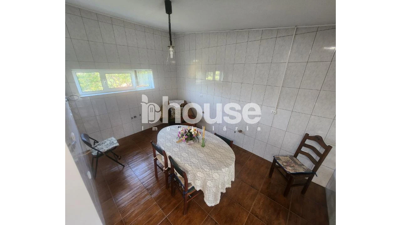 Moradia T2 para Venda em Carrazedo de Montenegro e Curros Foto 10