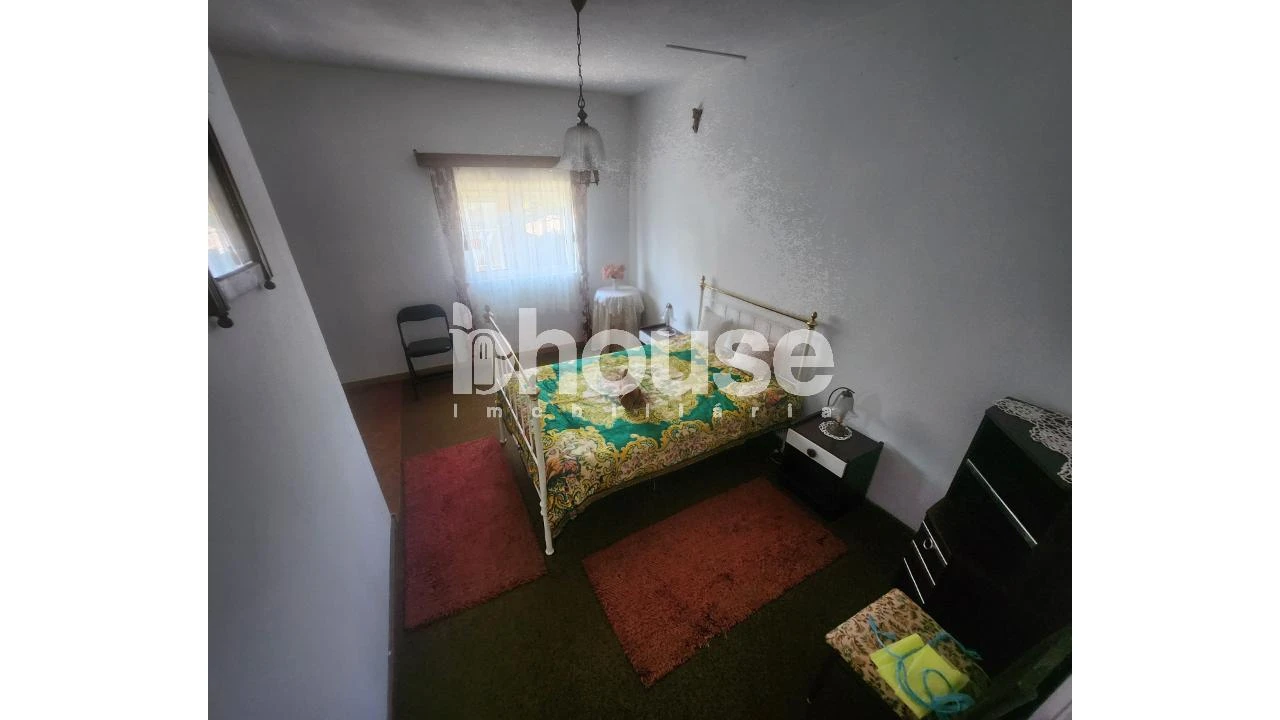 Moradia T2 para Venda em Carrazedo de Montenegro e Curros Foto 15