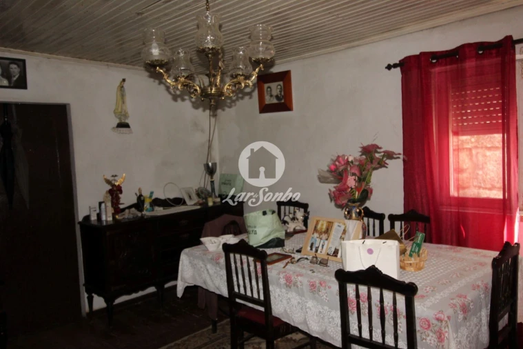 Moradia T3 para Venda em Ribeiros Foto 3