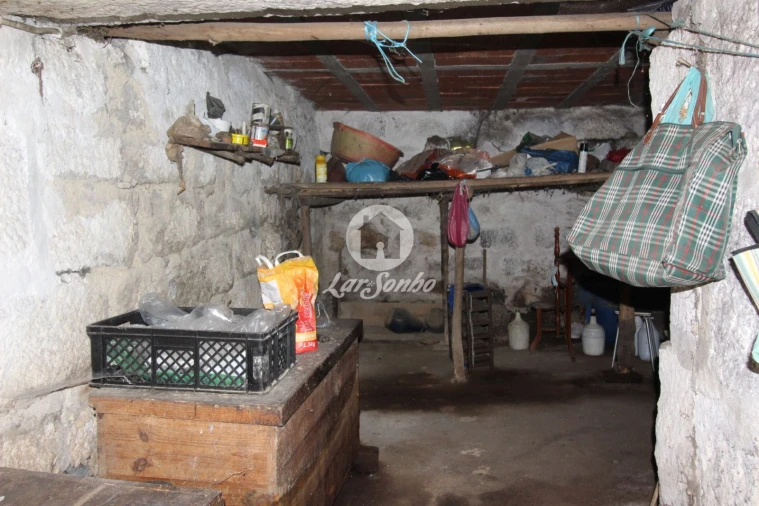 Moradia T3 para Venda em Ribeiros Foto 10