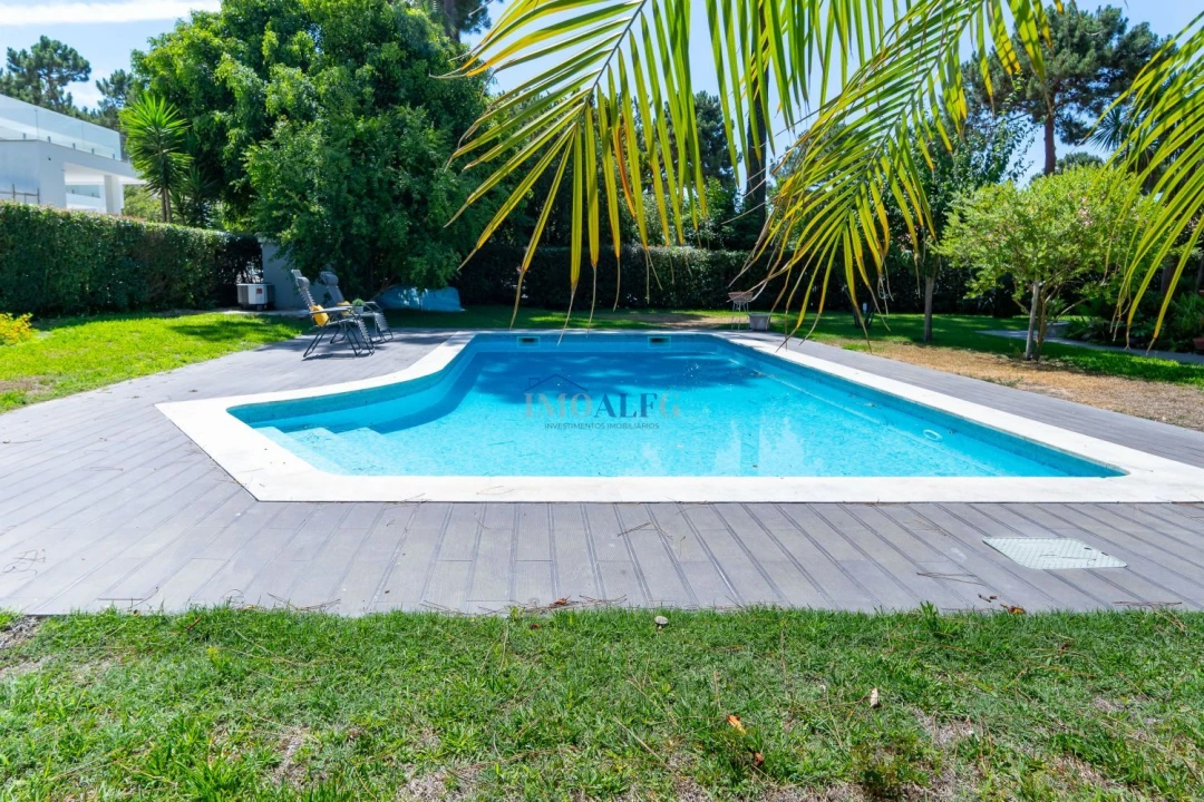 Moradia T4 para Venda em Charneca de Caparica e Sobreda Foto 19