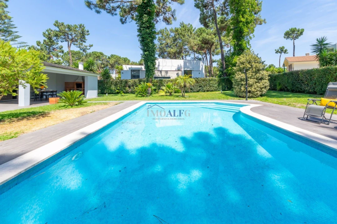 Moradia T4 para Venda em Charneca de Caparica e Sobreda Foto 20