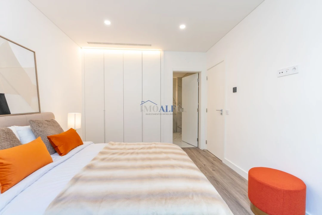 Moradia T4 para Venda em Charneca de Caparica e Sobreda Foto 42