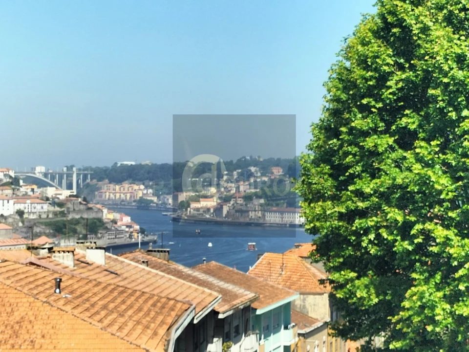 Apartamento T2 para Venda em Santa Marinha e São Pedro da Afurada Foto 1