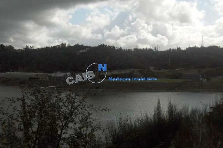Terreno para Venda em Foz do Sousa e Covelo Foto 11