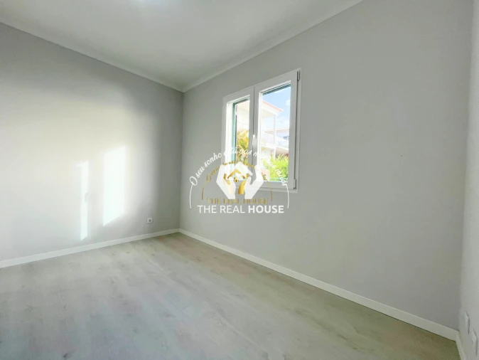 Moradia T3 para Venda em Gaula Foto 11