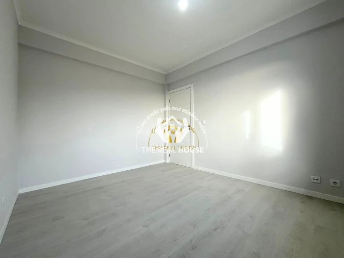 Moradia T3 para Venda em Gaula Foto 23