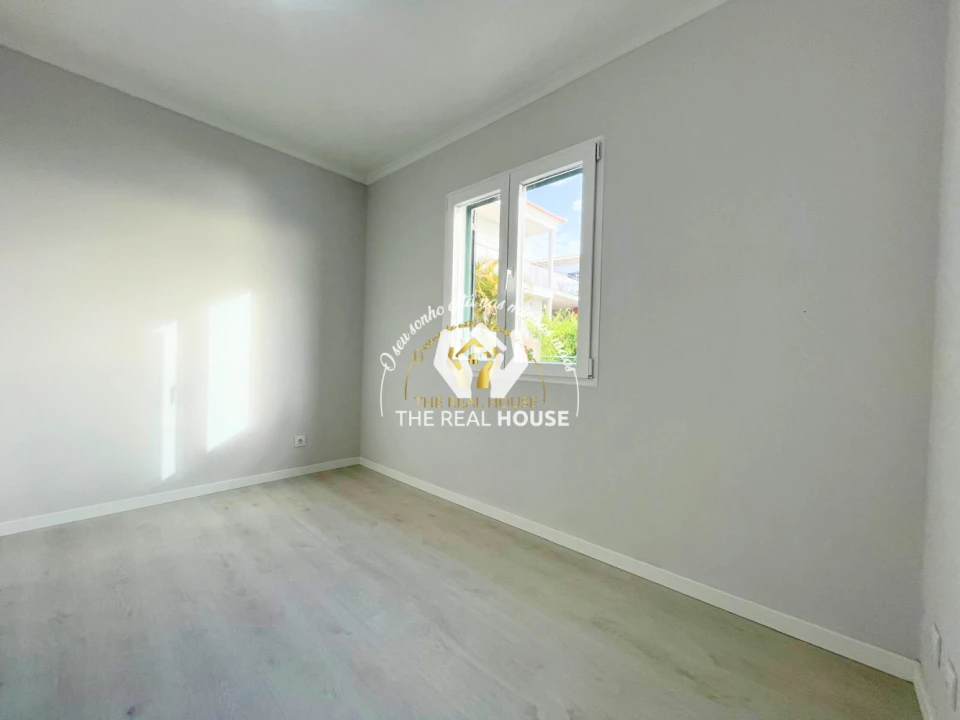 Moradia T3 para Venda em Gaula Foto 11