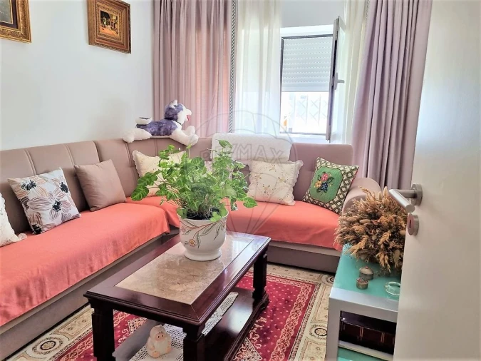 Apartamento T2 para Venda em Cacém e São Marcos Foto 7