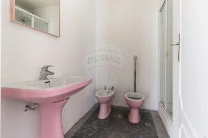 Apartamento T8 para Venda em São Domingos de Benfica