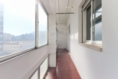 Apartamento T8 para Venda em São Domingos de Benfica