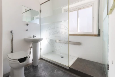 Apartamento T8 para Venda em São Domingos de Benfica