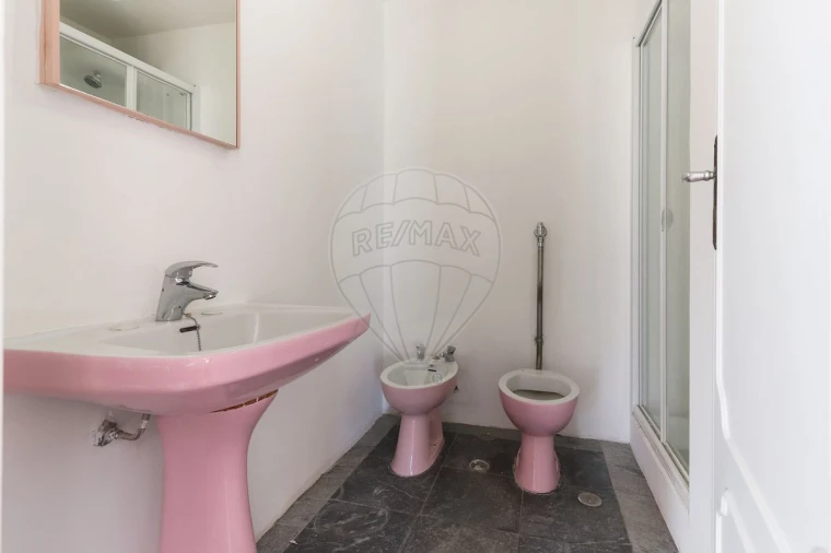 Apartamento T8 para Venda em São Domingos de Benfica Foto 31