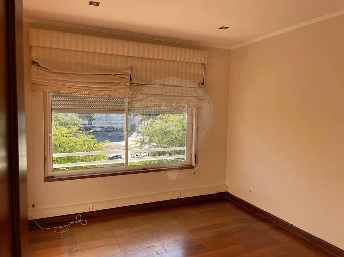 Escritório para Arrendamento em Cacém e São Marcos