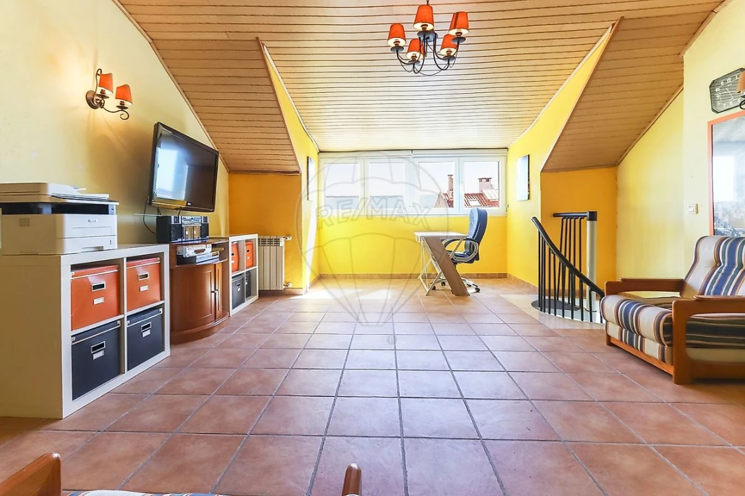 Apartamento T2 para Venda em Algés, Linda-A-Velha e Cruz Quebrada-Dafundo Foto 23