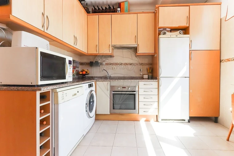 Apartamento T2 para Venda em Algés, Linda-A-Velha e Cruz Quebrada-Dafundo Foto 15