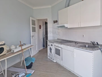 Apartamento T3 para Venda em Venteira