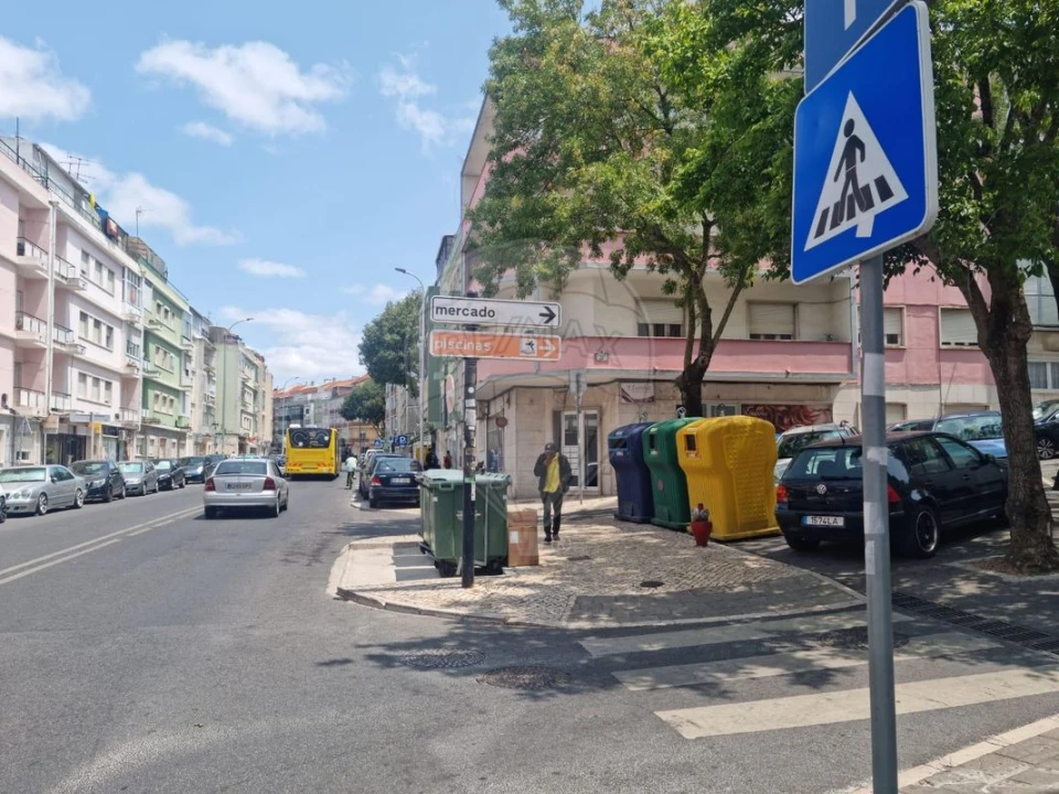 Apartamento T3 para Venda em Venteira Foto 1