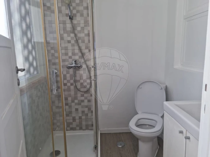 Apartamento T3 para Venda em Venteira Foto 13