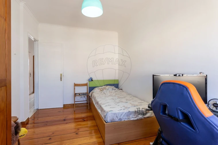 Apartamento T3 para Venda em Sacavém e Prior Velho Foto 4