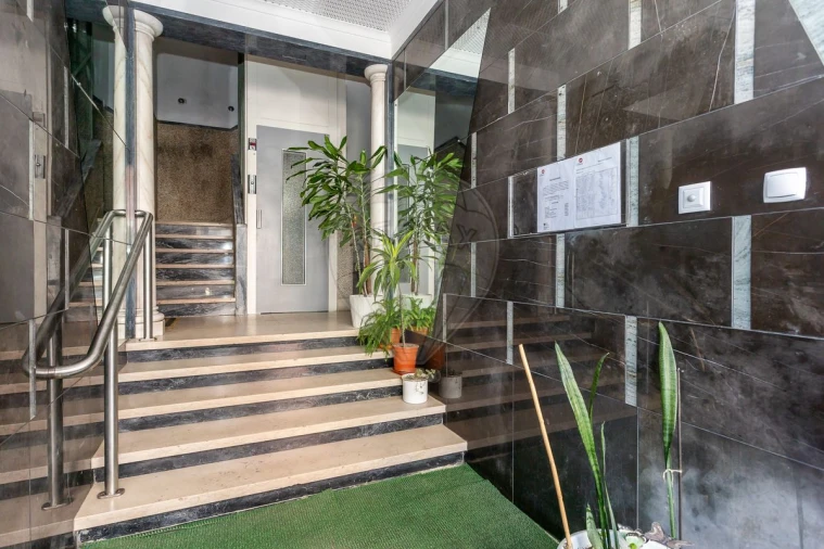 Apartamento T3 para Venda em Sacavém e Prior Velho Foto 23